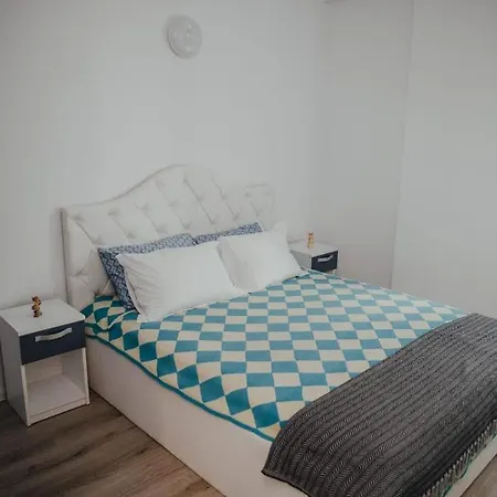 Jacob'S By Mamaia Nord Apartment *